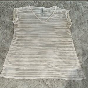 Lorna Jane Sheer Activewear White V-neck Striped Short Cuffed Sleeve Top Size S